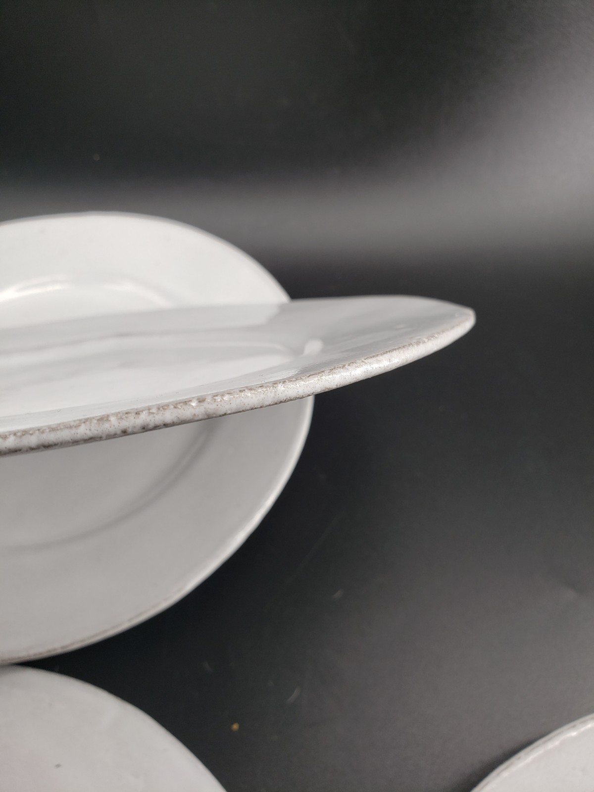 Astier De Villatte 9in Round Dinner Plate Set of 4