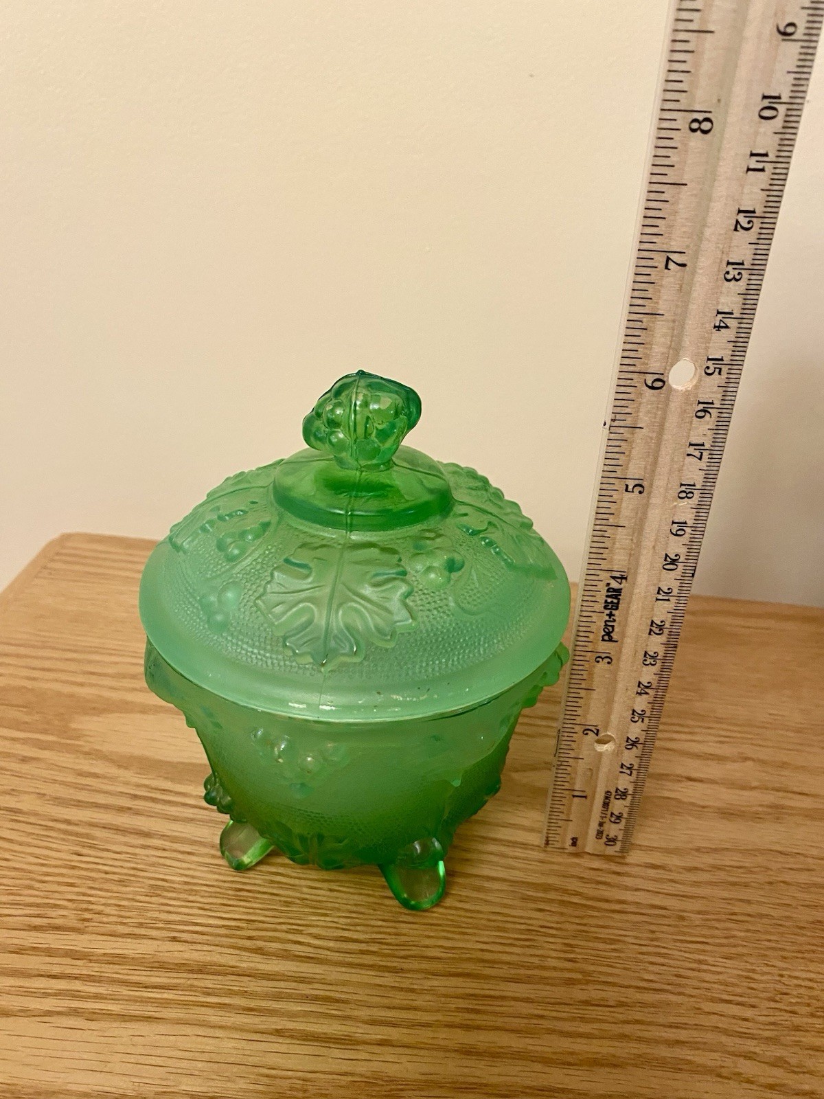 Vintage Jeannette Frosted Green Glass Candy Dish Embossed Grapes Footed w/ Lid