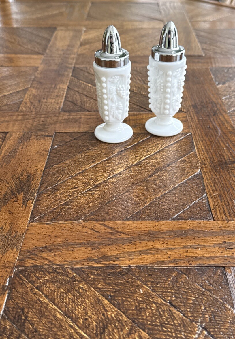 Westmoreland Salt and Pepper Shaker Bead Cable Grape Leaf White Milk Glass