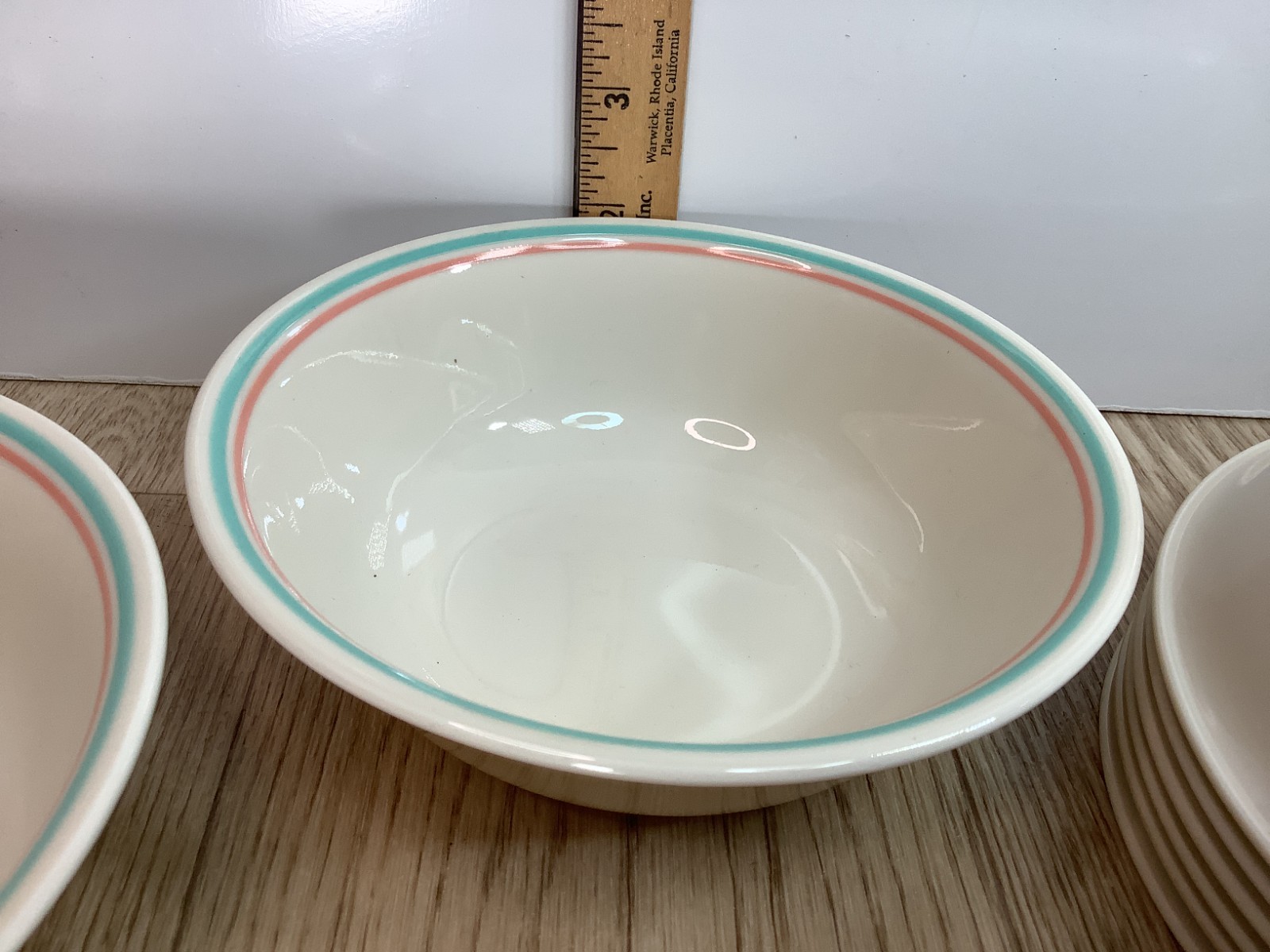 Corelle Forever Yours 18 Pc Dinnerware Set (Service for 4) PLUS 2 Extra Plates