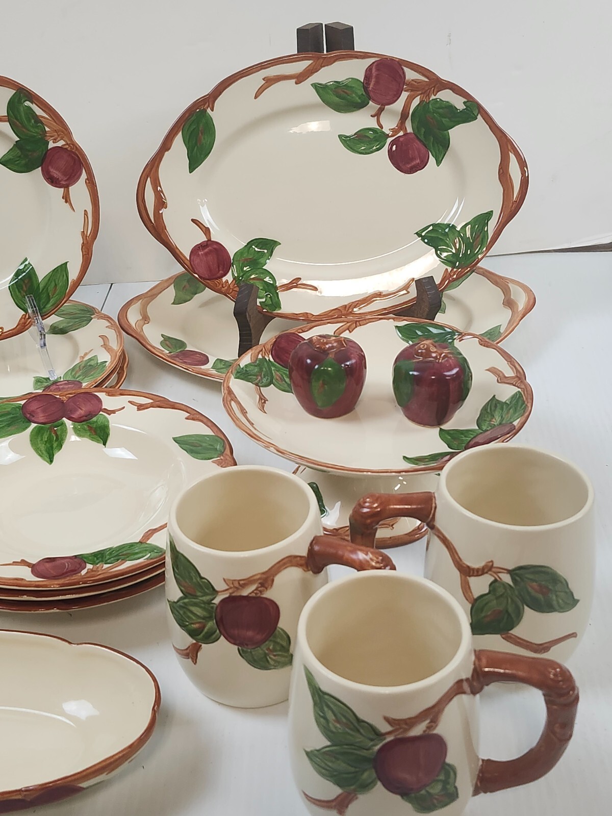 Franciscan Apple Pattern Plates, Cups, Bowls California USA (Replacement Pieces)