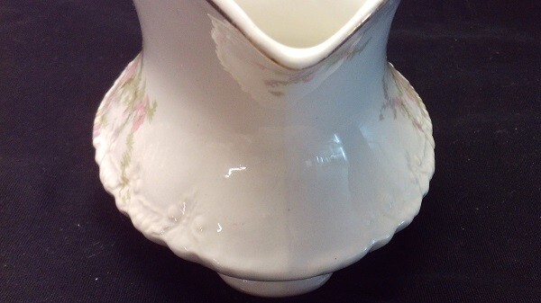 Vintage Homer Laughlin Hudson Floral Themed Gravy Boat