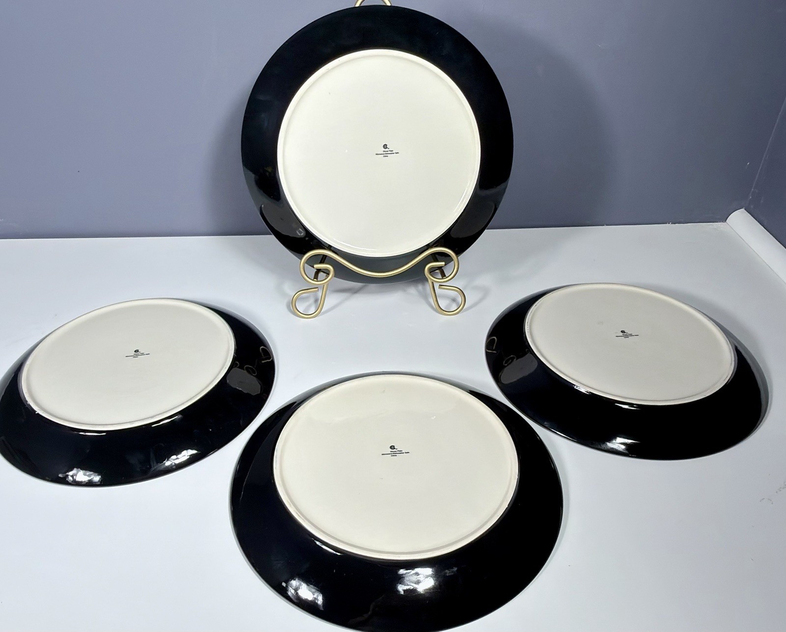 Set of 4 Certified International Black White Floral Dinner Plates 10.5”