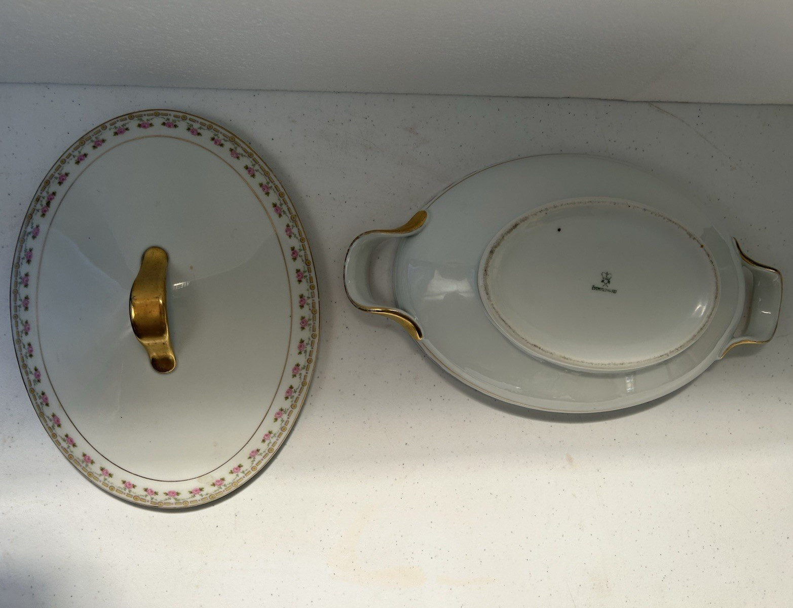 Elegant Vintage Pirkenhammer Czechoslovakia Pink Rose Gold Tureen – Oval Covered