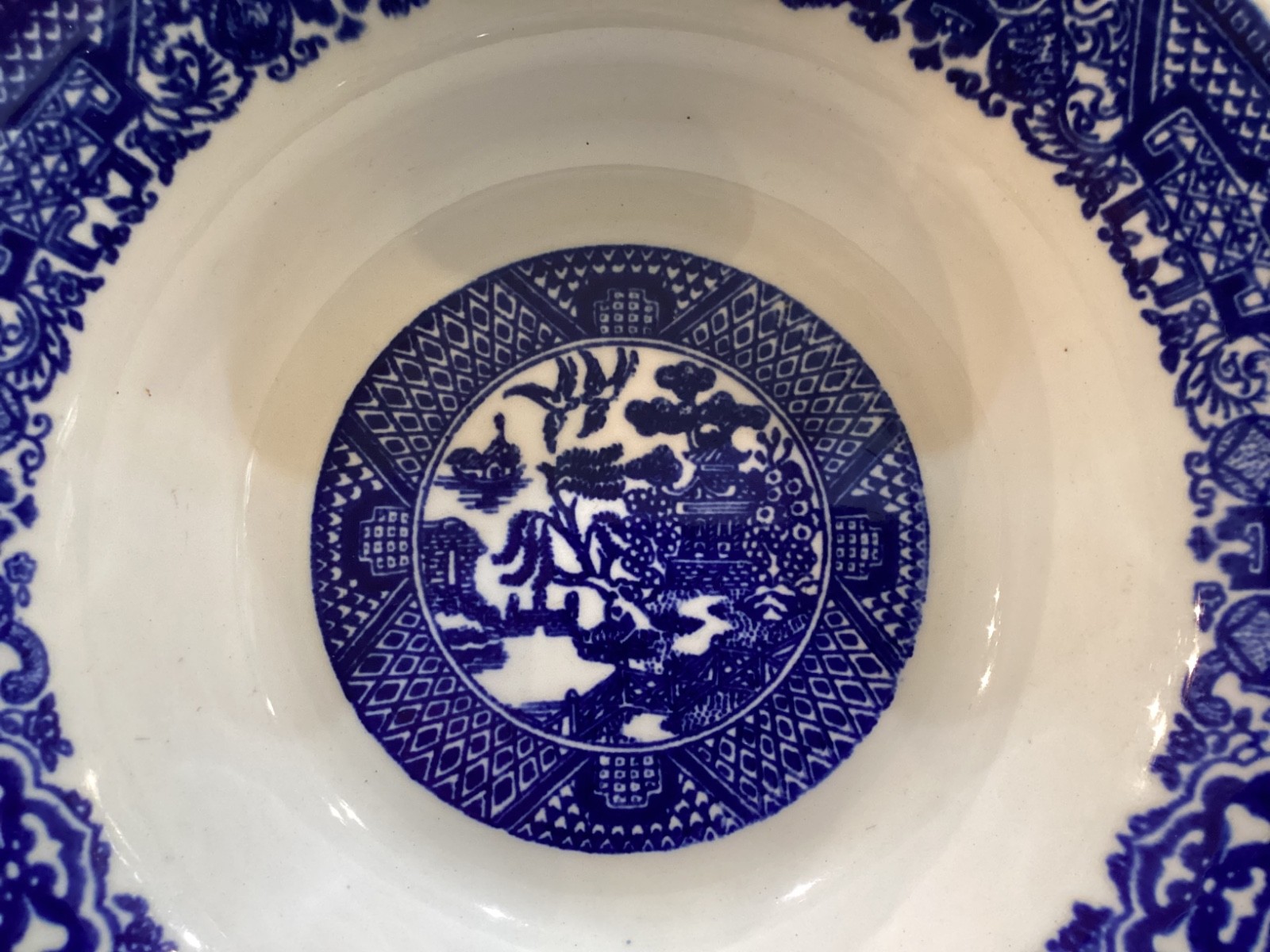 Vintage Blue Willow Pattern Unbranded – 6.25 in. Soup / Salad Serving Bowl NICE