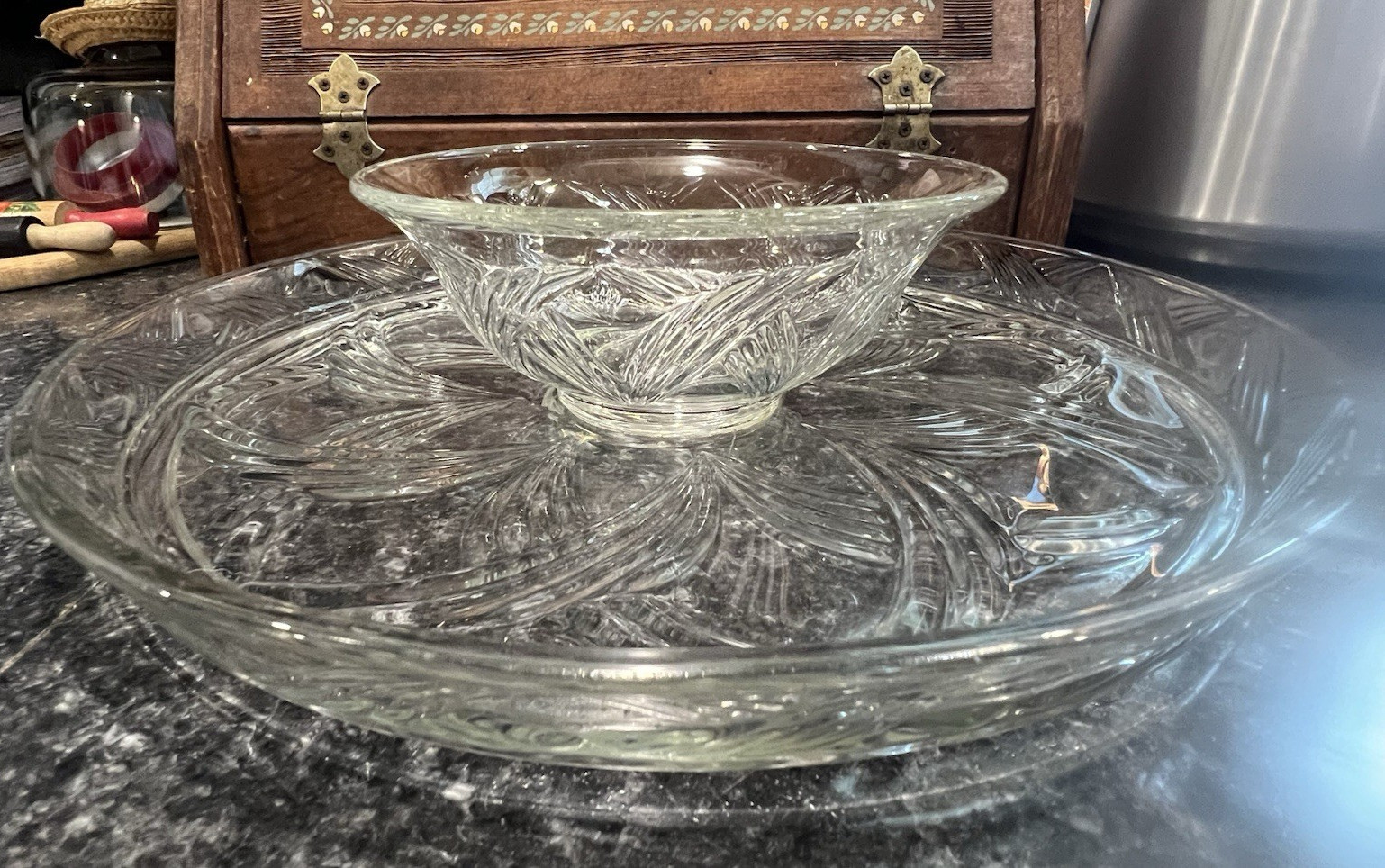 VTG Anchor Hocking “Swirl” Pattern Chip & Dip Dish