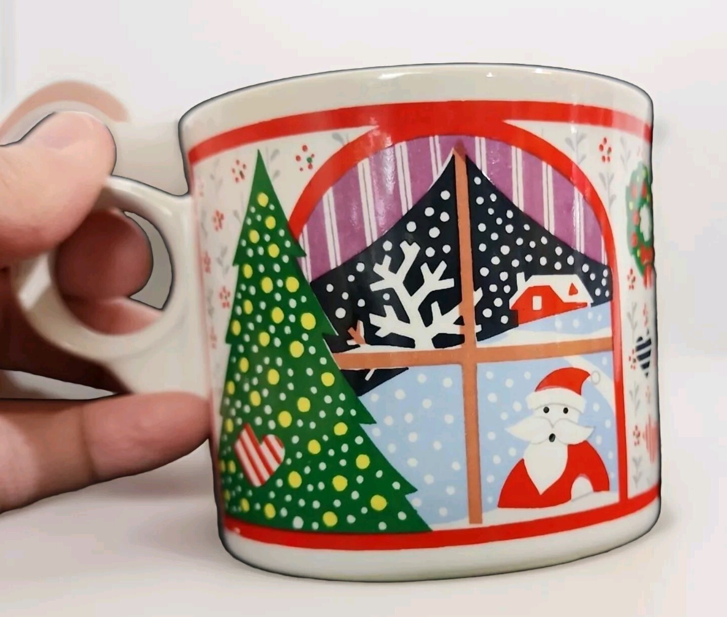 Twas The Night Before Christmas (#8100) by Epoch Mug Christmas Scenes 1980s