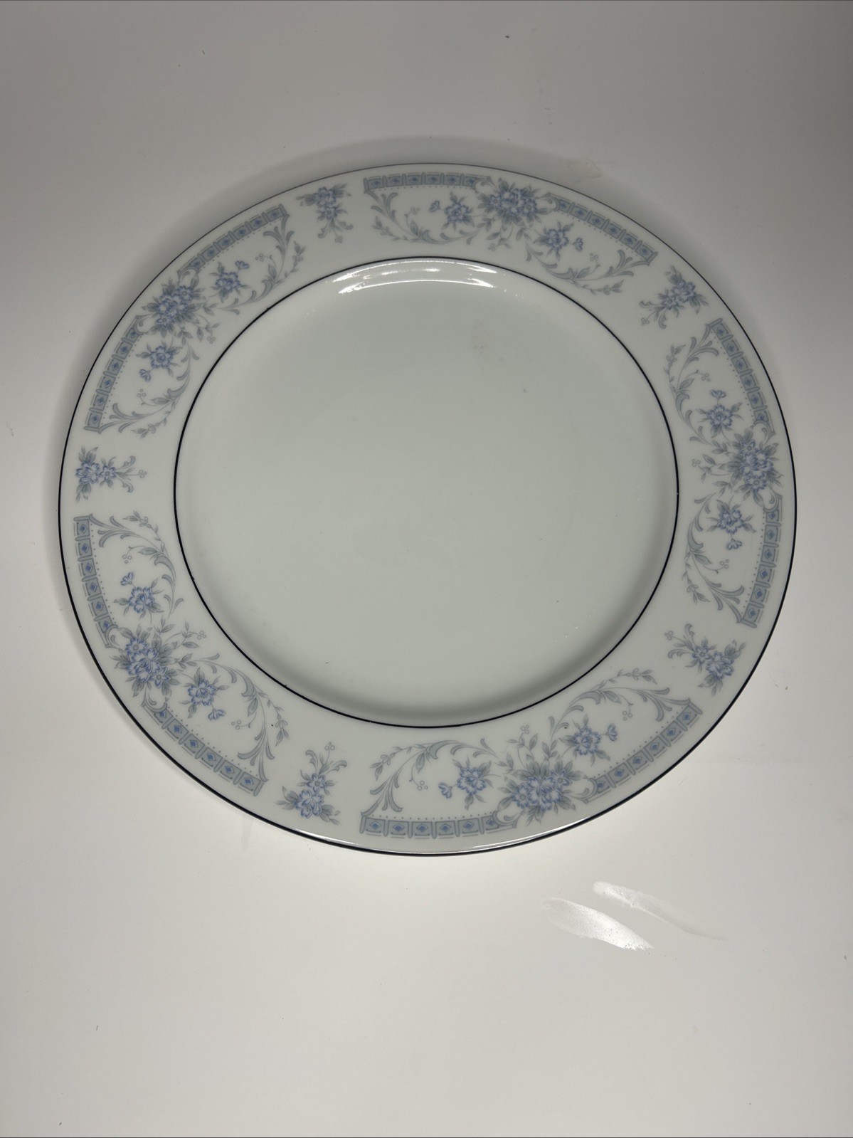 Sheffield Blue Whisper Dinner Plates Set of 4