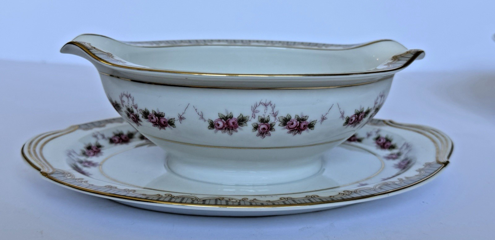 VTG Noritake RIDGEWOOD 5201 Serving Pieces *LOT OF 4* Japan Platter Bowls Gravy
