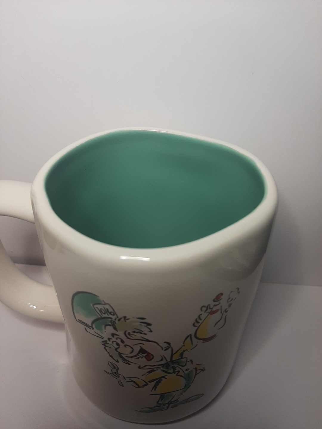 RAE DUN ” MAD TEA PARTY ” CERAMIC MUG W/MAD HATTER CHARACTER !
