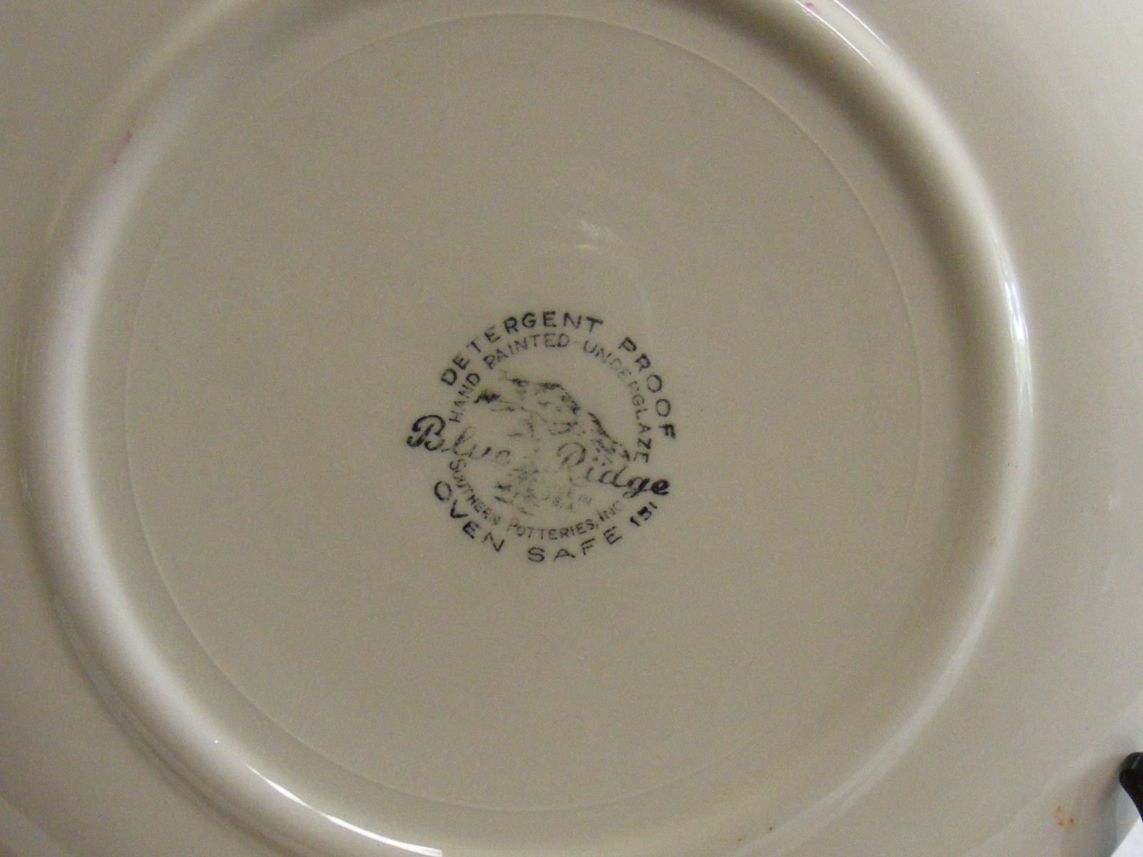 SOUTHERN POTTERIES/ BLUE RIDGE COUNTRY FAIR SALAD PLATE PEACHES
