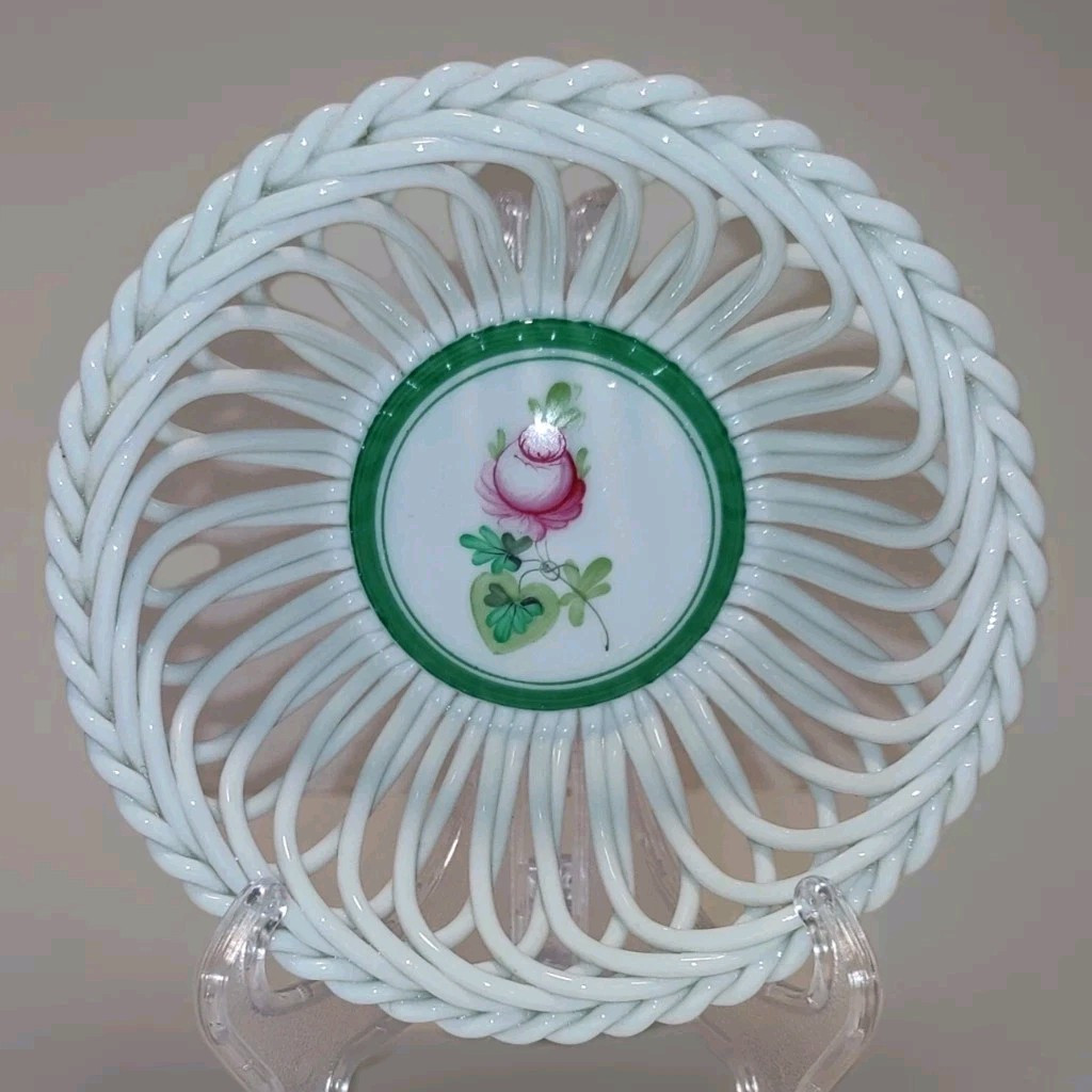 Herend Vienna Rose Openwork Basket Bowl Porcelain White Pink Flower Hungary 7372