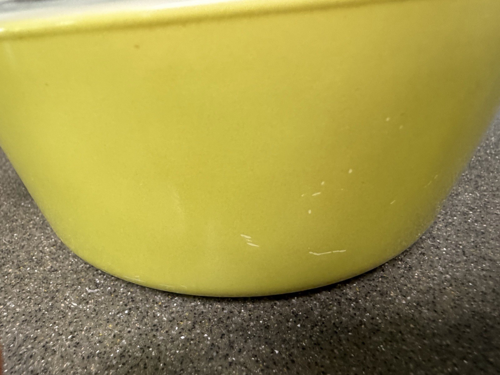 Vintage Pyrex Green #472 One Pint Casserole Dish with Glass Lid