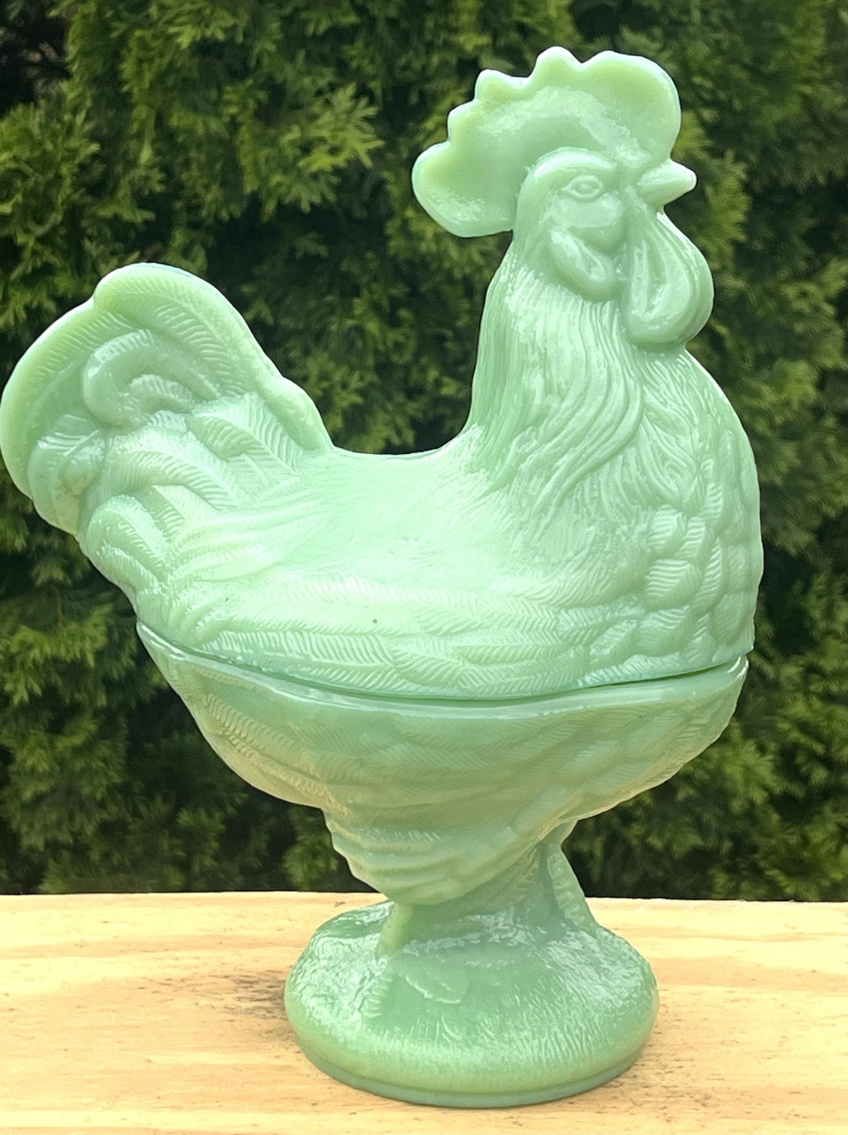 Jadeite GLASS Rooster Covered Dish on Pedestal – No damage – 8 1/2 Inches Tall