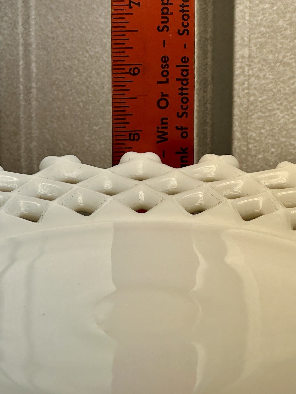 Westmoreland Milk Glass Round Lattice Cake Stand 1890 11 FTD Cake Salver NOS MIB