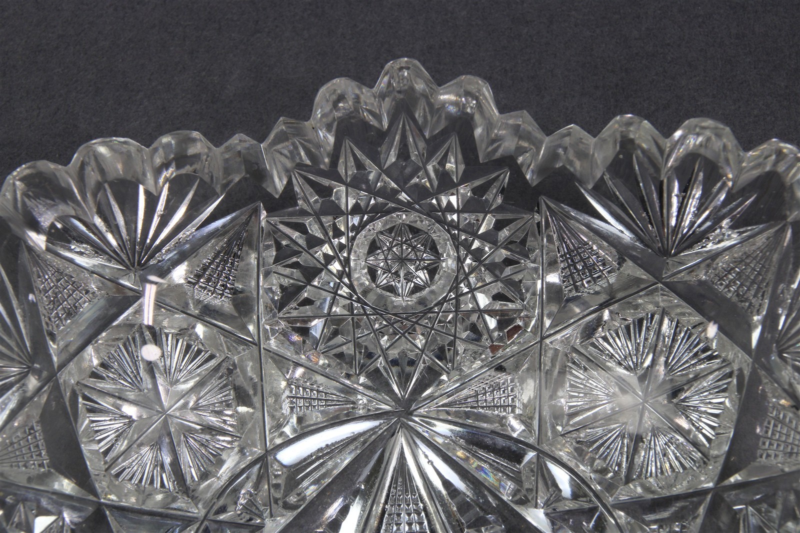 Vtg LIBBEY American Brilliant Period Cut Glass Candy Trinket Dish Stars 6″ x 6″