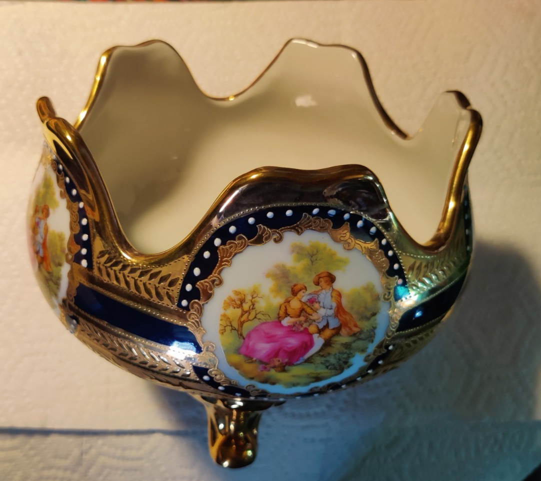 Limoge Design Decorative Porcelin Bowl 8″ round x 6-1/2″ H
