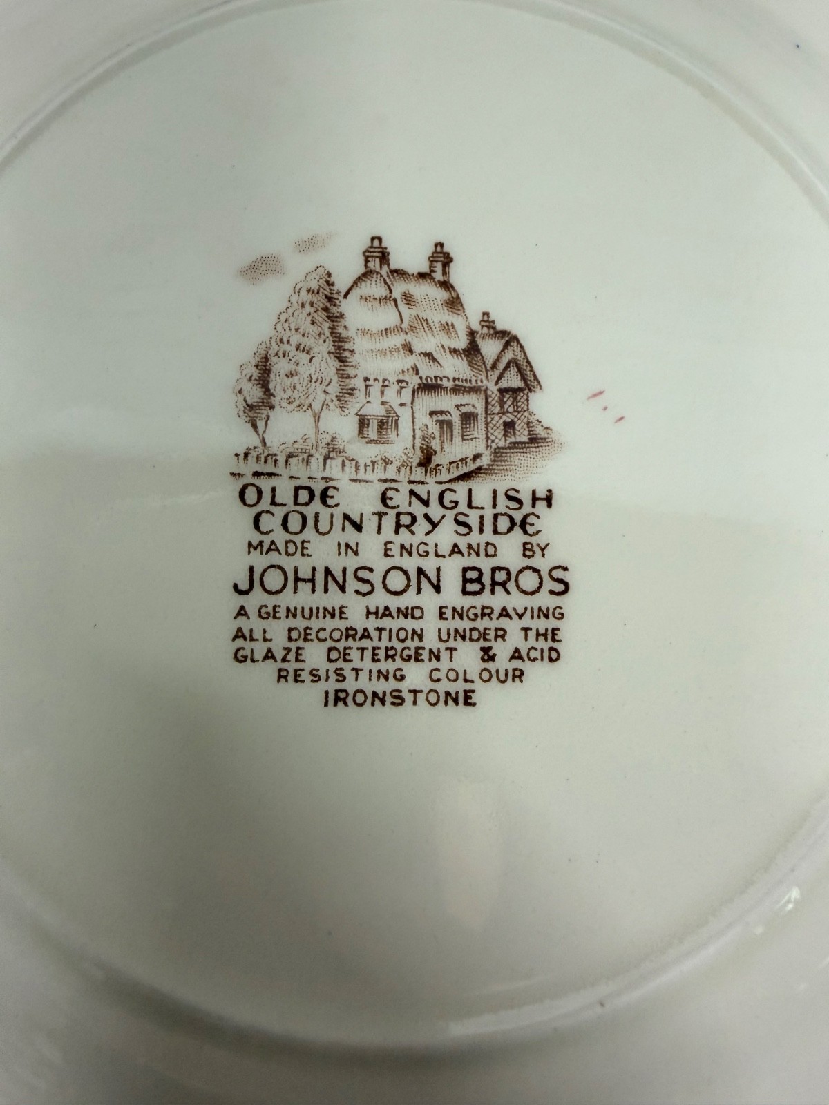 4 Johnson Brothers England Olde English Countryside Luncheon Plate Multicolor 9”