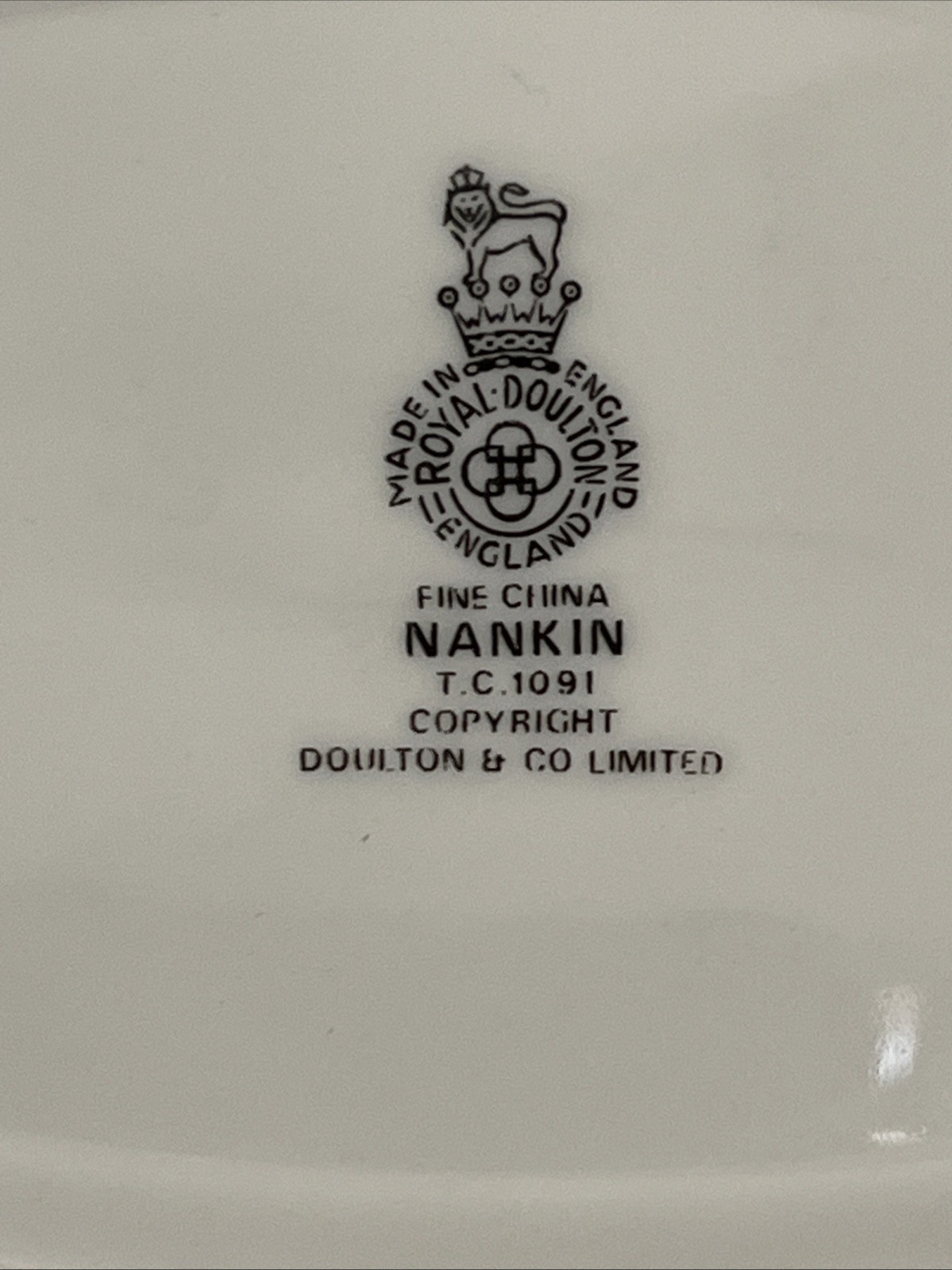Royal Doulton NANKIN Gravy Boat & Underplate – TC 1091