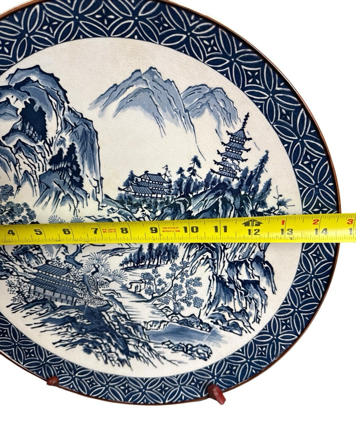 Vtg Blue Willow Japan Round Serving Dish Tray Platter Blue White Porcelain 15 in
