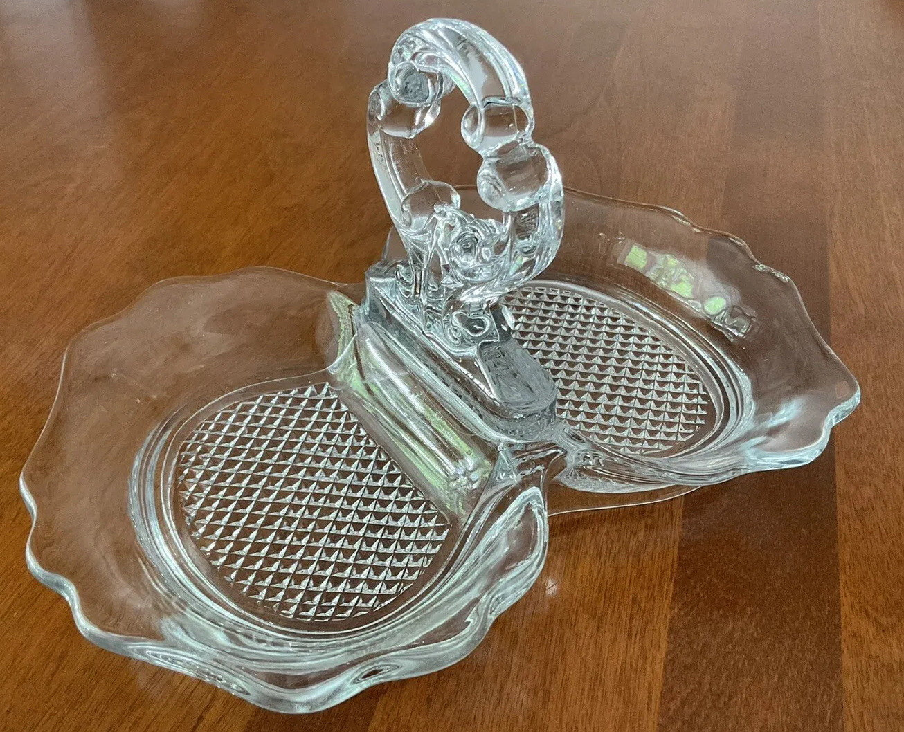 ’50s-’60s Cambridge Glass Clear Glass Divided Server or Candy Dish With Handle