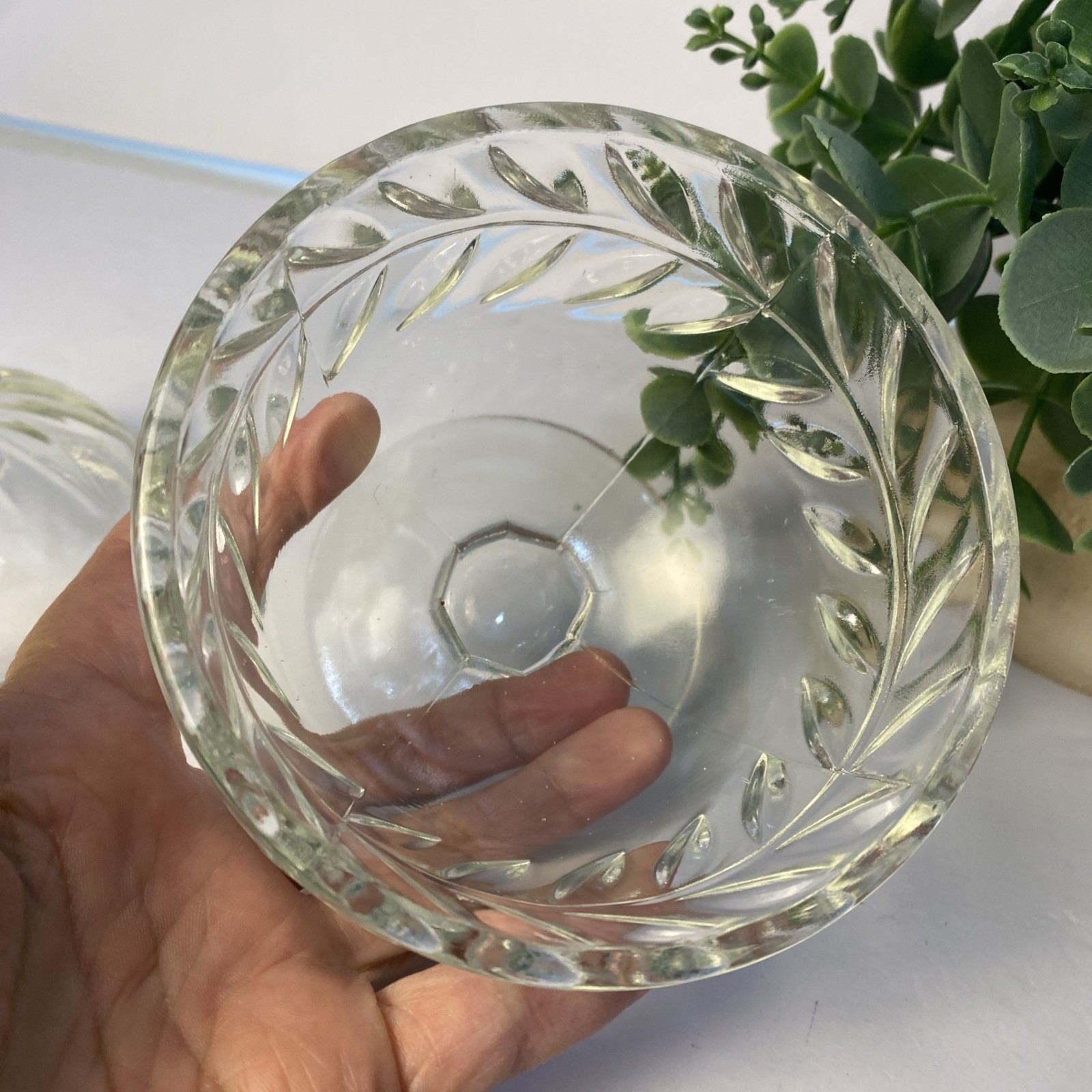 Vintage Round Floral Pattern 2 pc Candy Dish Home Decor Dish Bee Accent Lid
