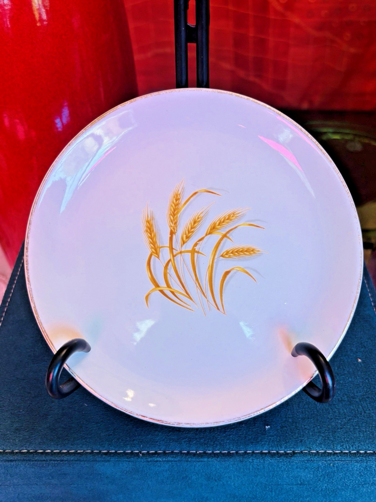 Vintage Golden Wheat 22K Gold Milk Glass Bread Dessert Plate 6″ Made USA
