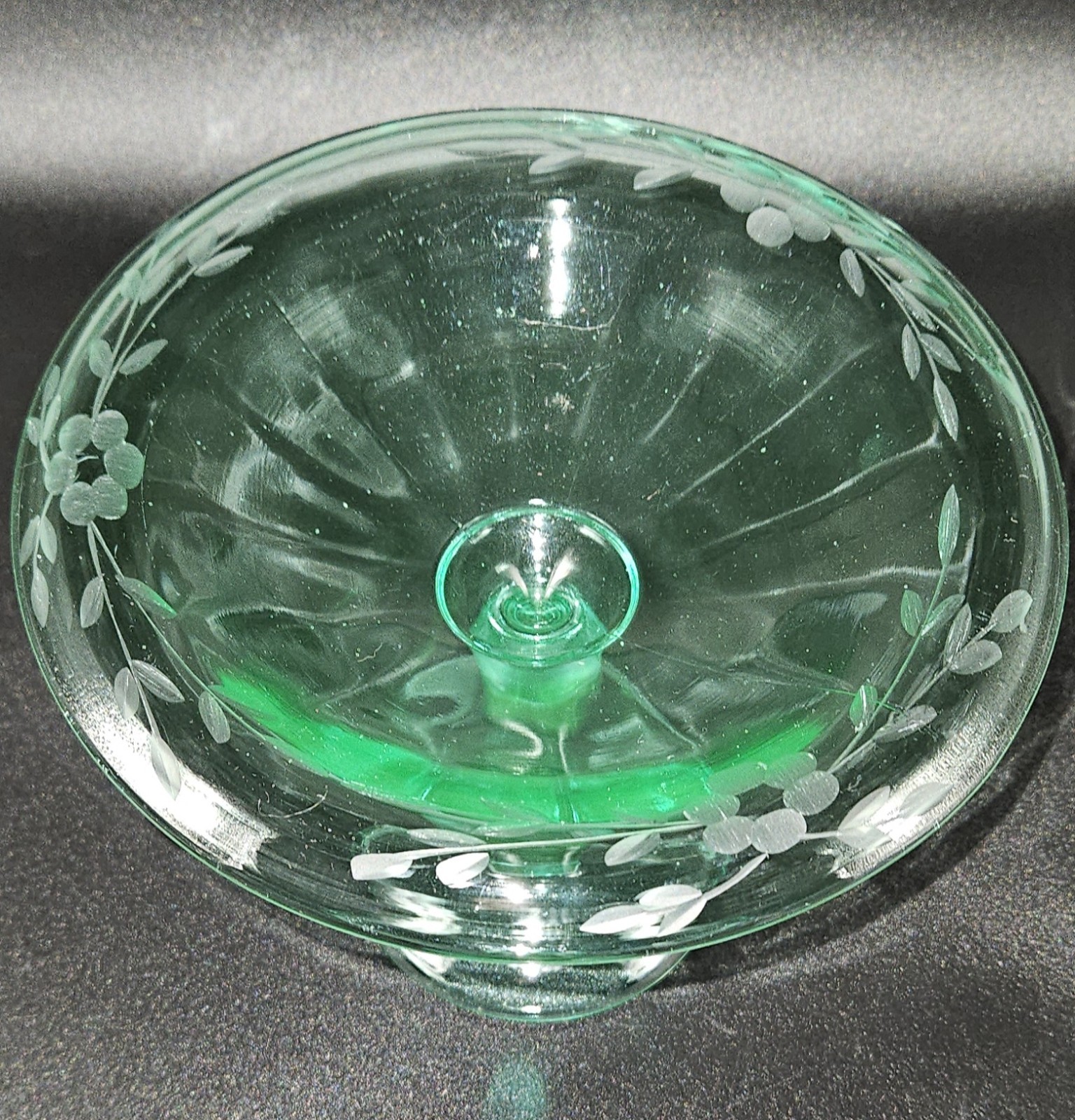 Green Depression Etched Vaseline Uranium Candy Dish Glass Pedestal Compote