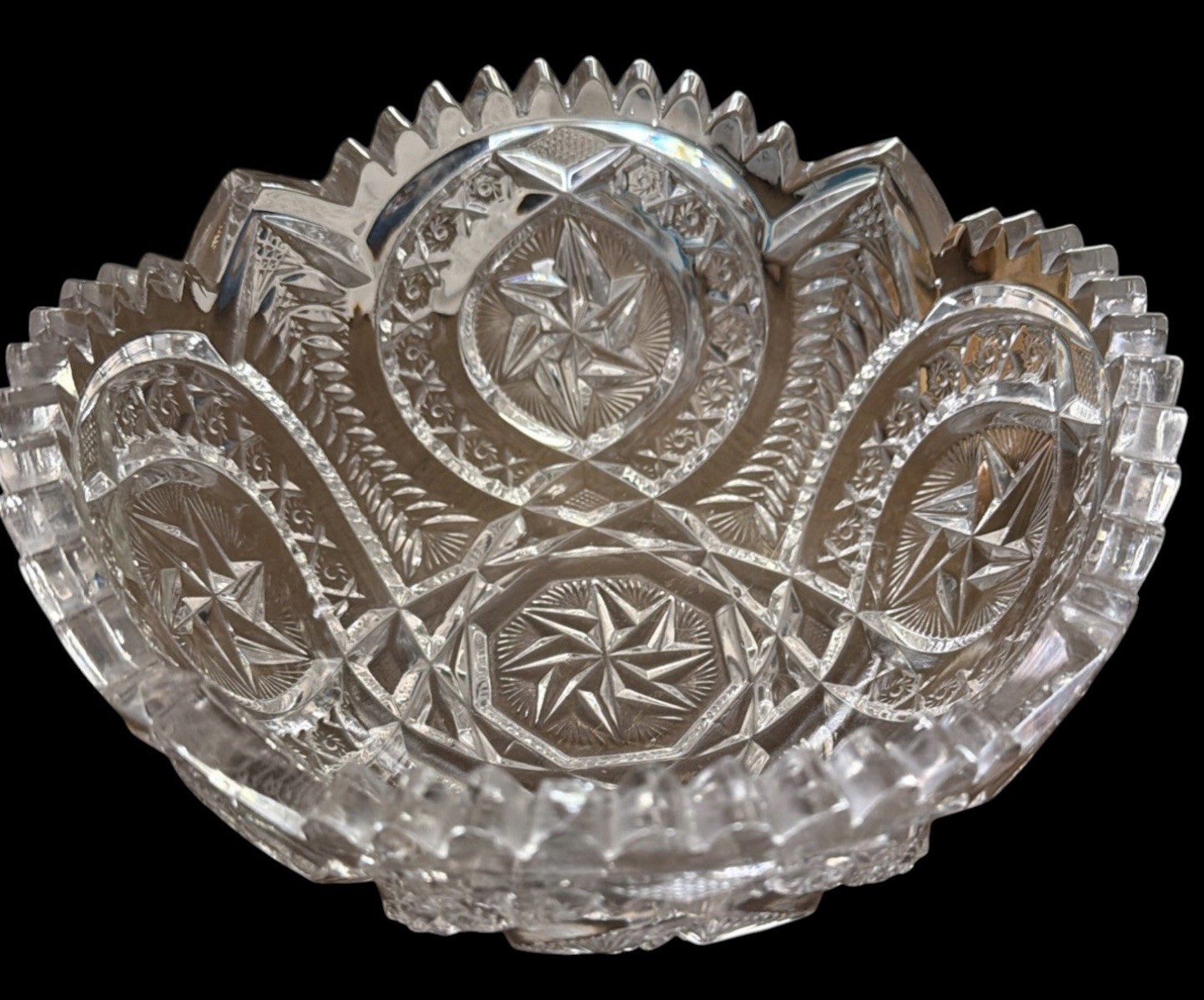EAPG Antique 1905 McKee Nortec Centipede Glass Sawtooth Serving Bowl 8 1/4” Chip
