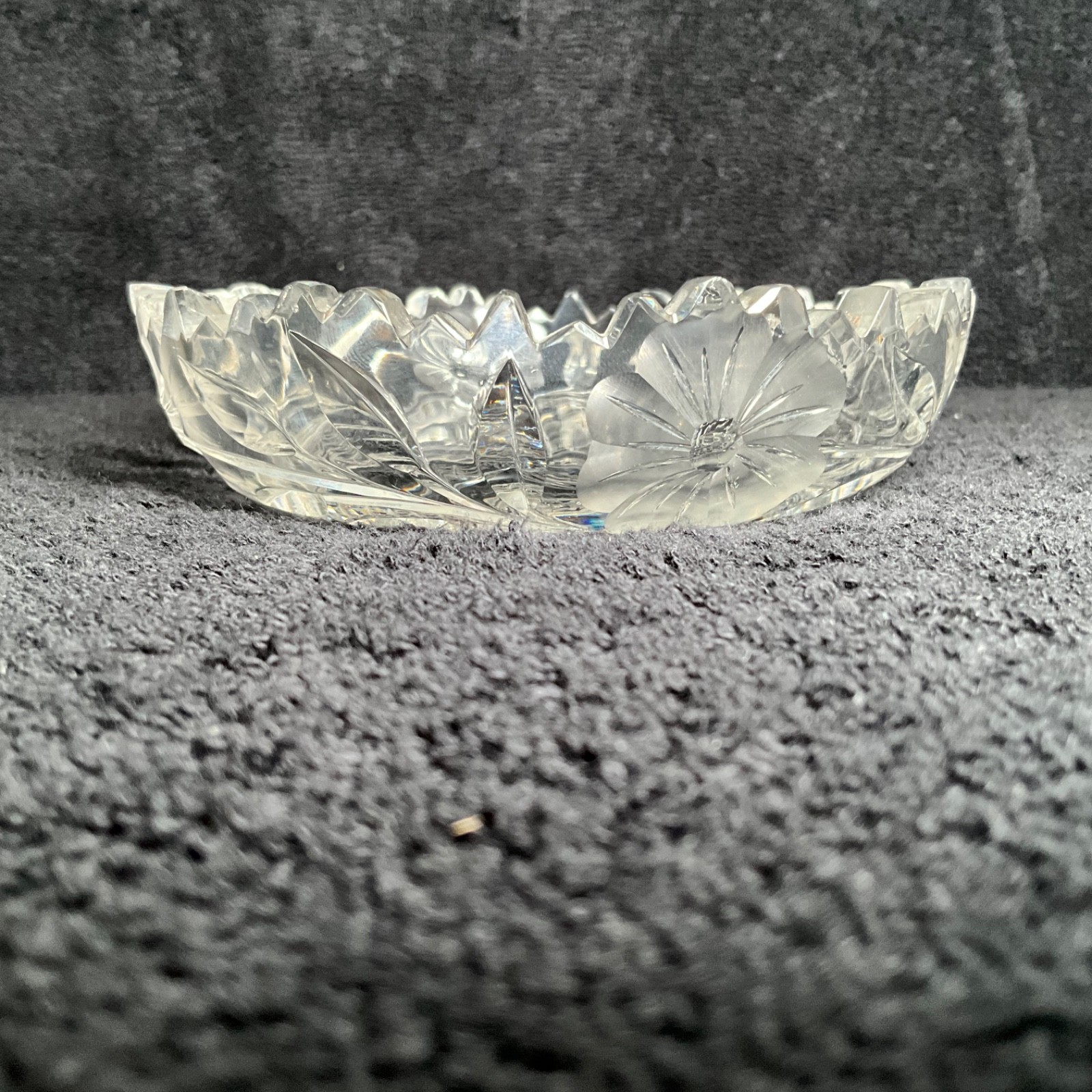 Vintage American Brilliant Period Deep Cut Crystal Sawtooth Bowl 5″ Brilliant