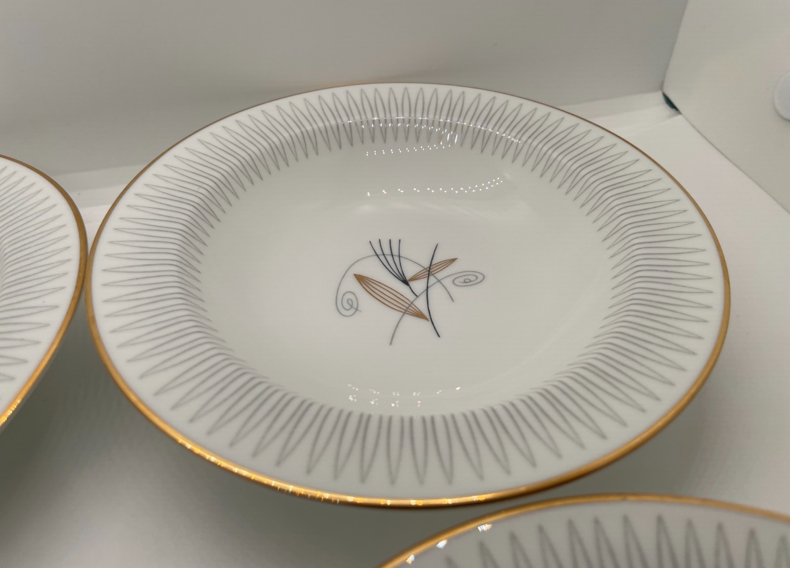 Noritake “Clinton” 6 Inch Rimmed Fruit Bowl Set of 4 Great