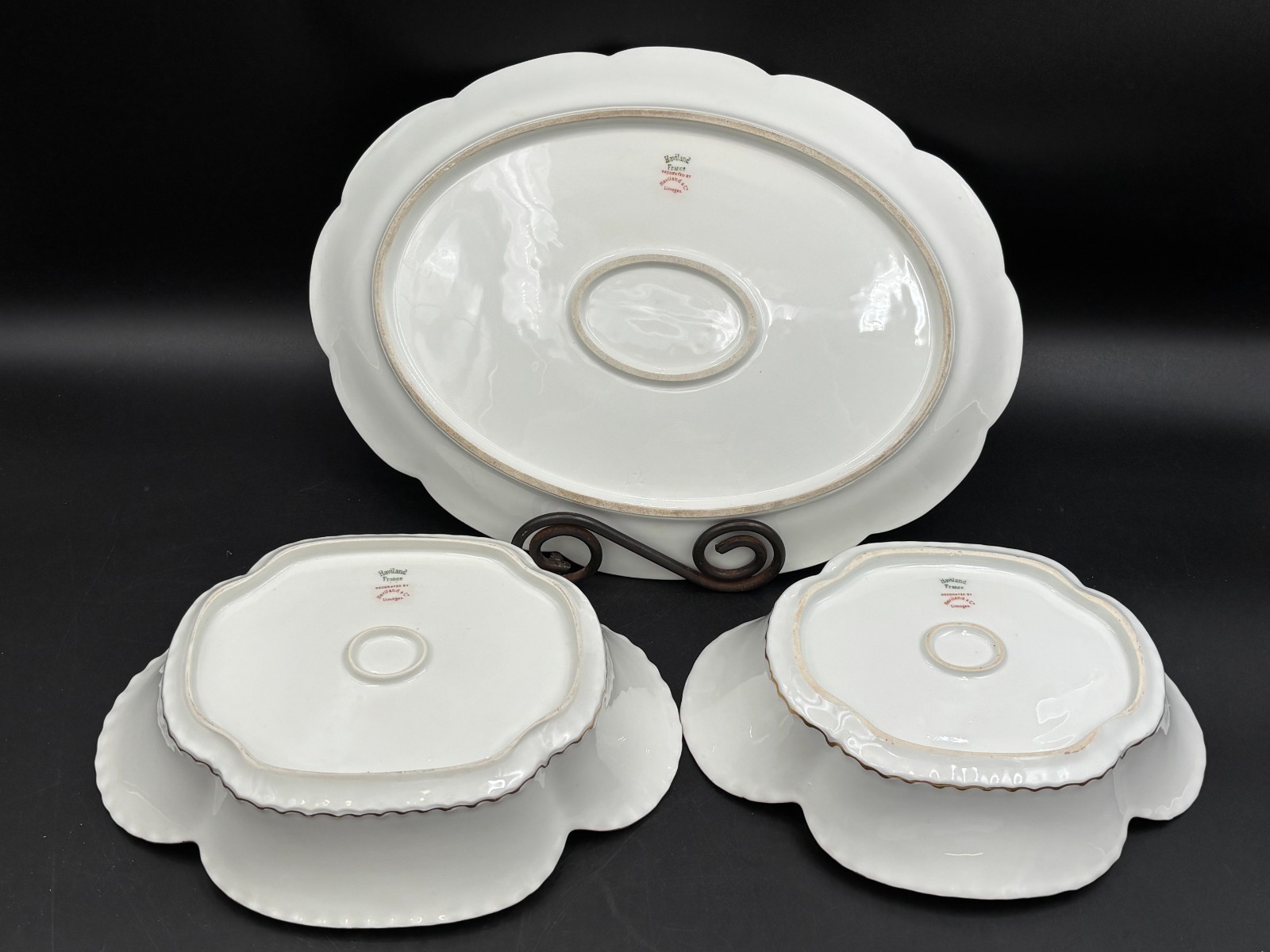 Haviland “SCHLEIGER 524” Germany ~ 3 Piece Serving Set: (2) Bowls (1) Platter