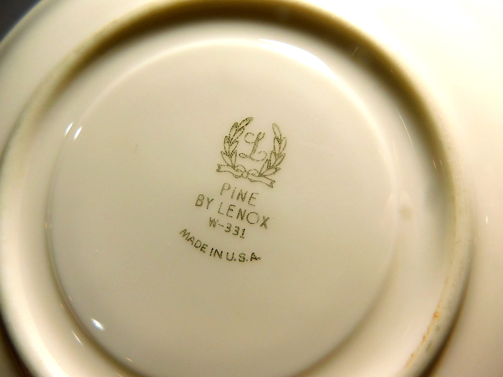 Set of 4 Vintage Lenox China Pine W-331 Cups and Saucers