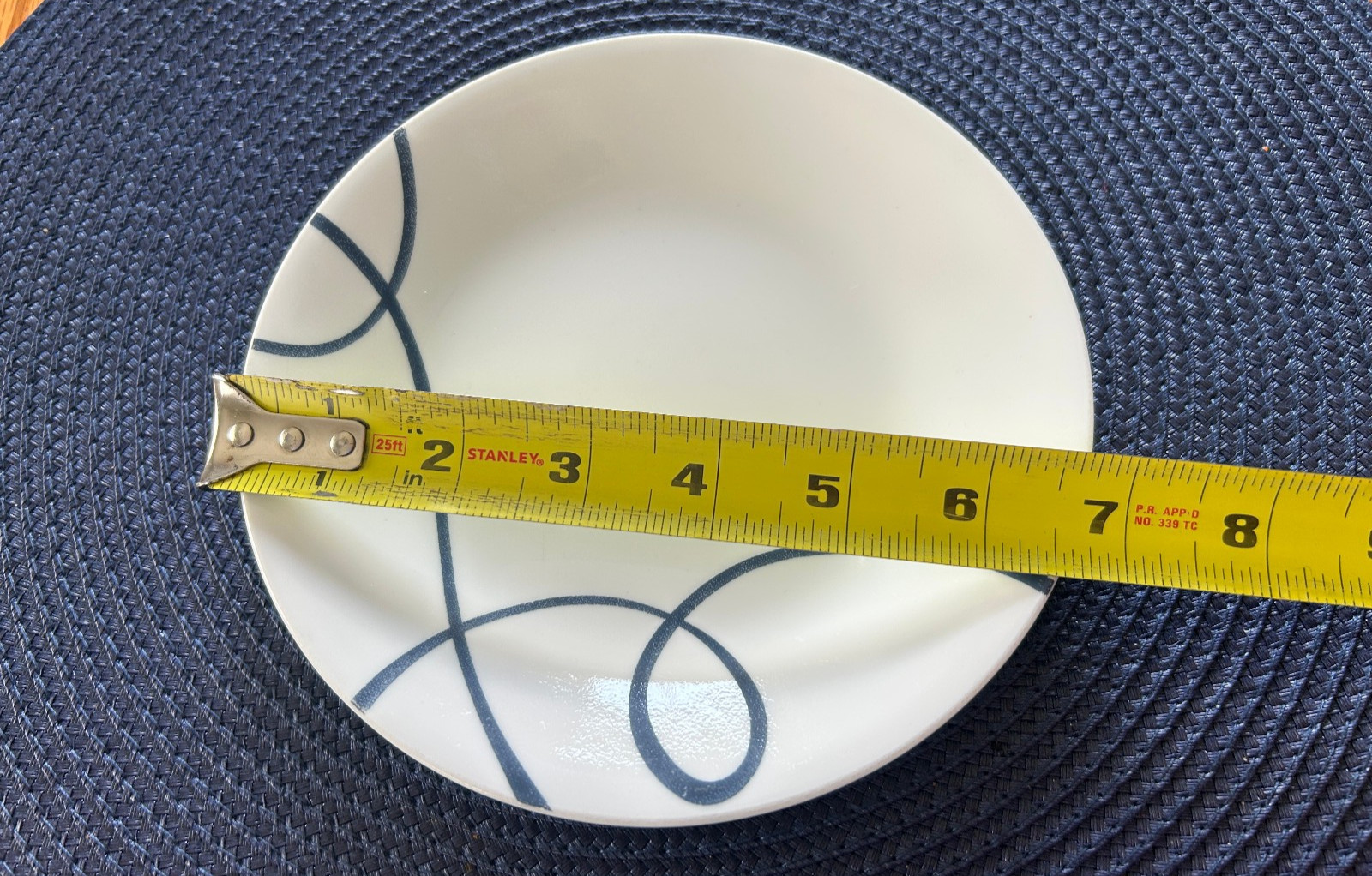Corelle LIA (Corlia) Dessert Plates~6 3/4″~Set Of 4~Navy Blue Swirl~Vitrelle