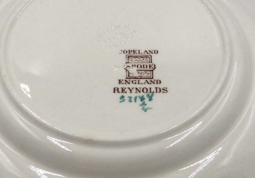 Spode England Reynolds Pattern Pair of Bread & Butter Plates 5 1/2 Inches