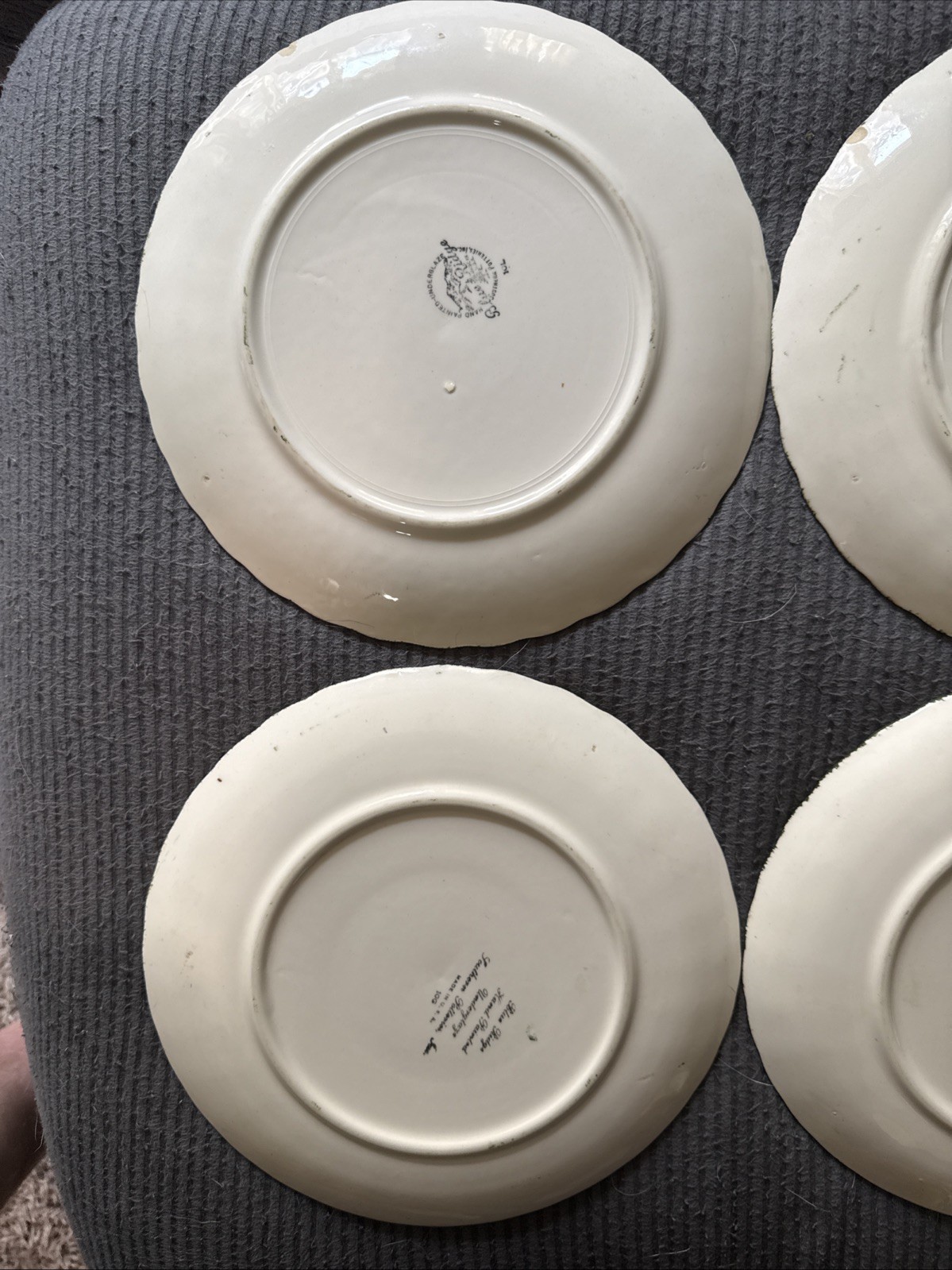 Blue Ridge hand Painted Southern Potteries Inc Bowls (5) Plates(4)