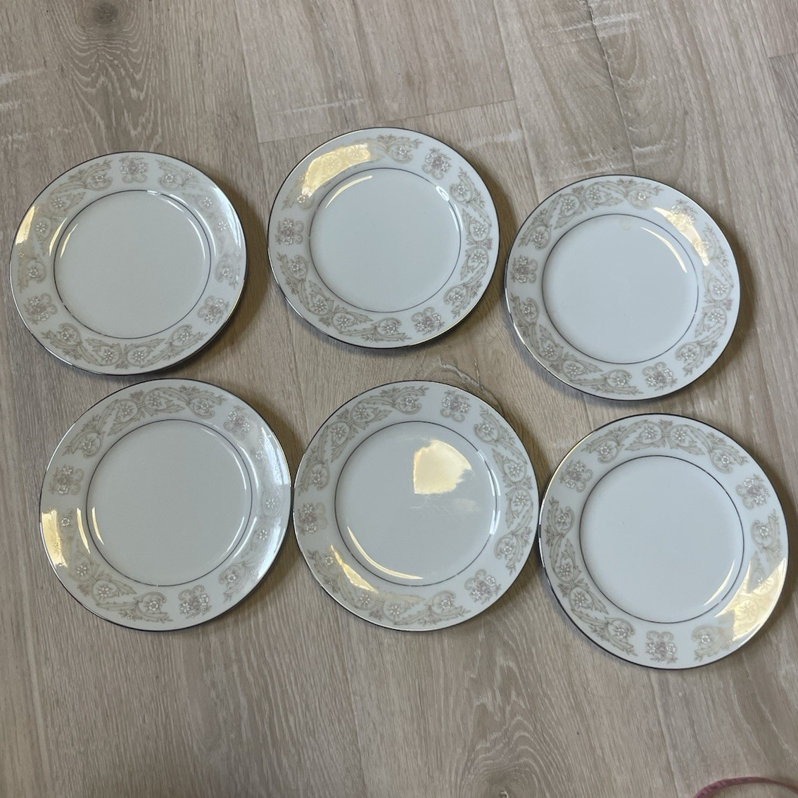Regal Porcelain Diamond China Floral Salad Plates Set of 6 White Silver Japan