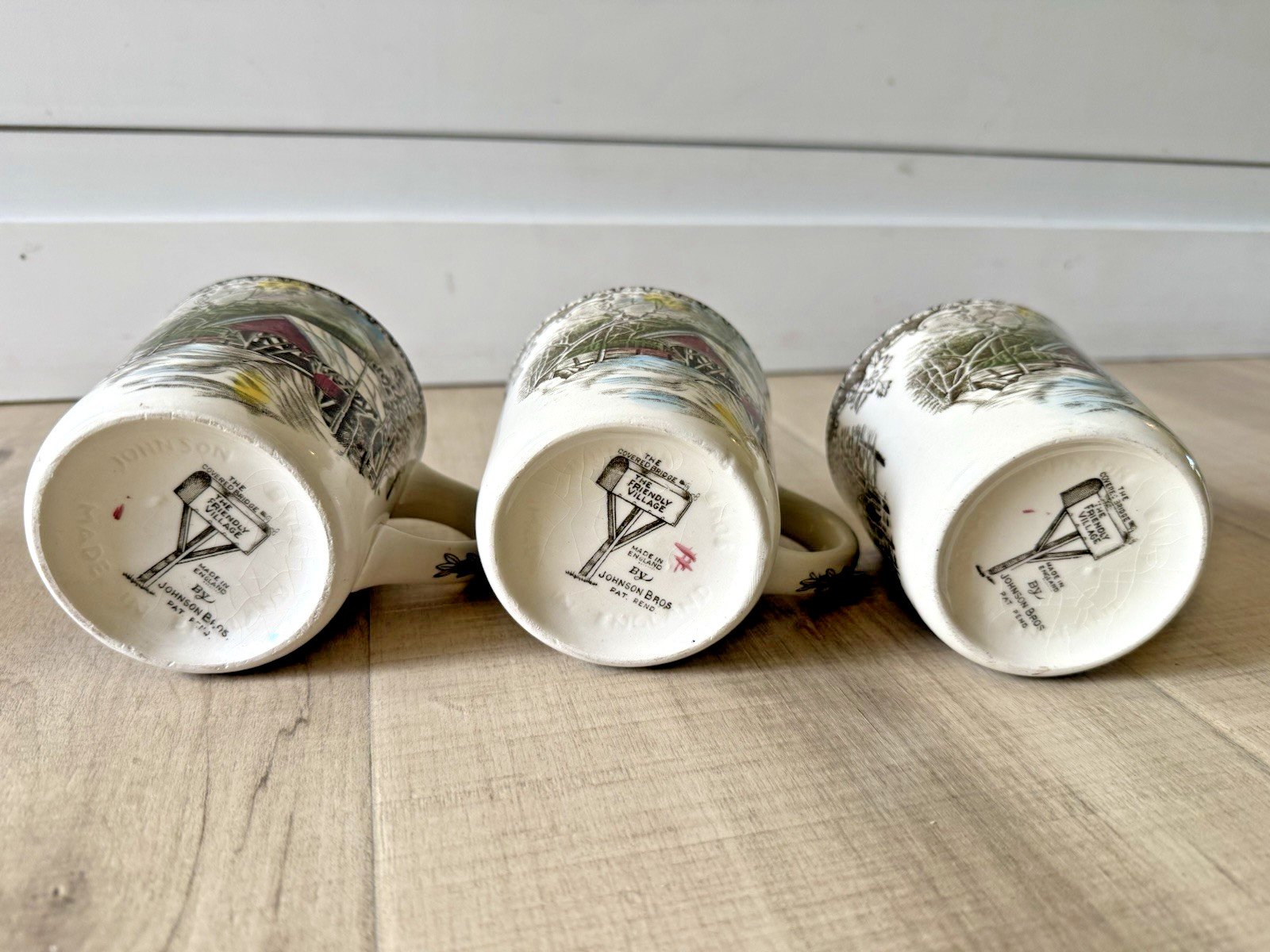 The Friendly Village Johnson Brothers Mugs England Covered Bridge Set Lot of 6