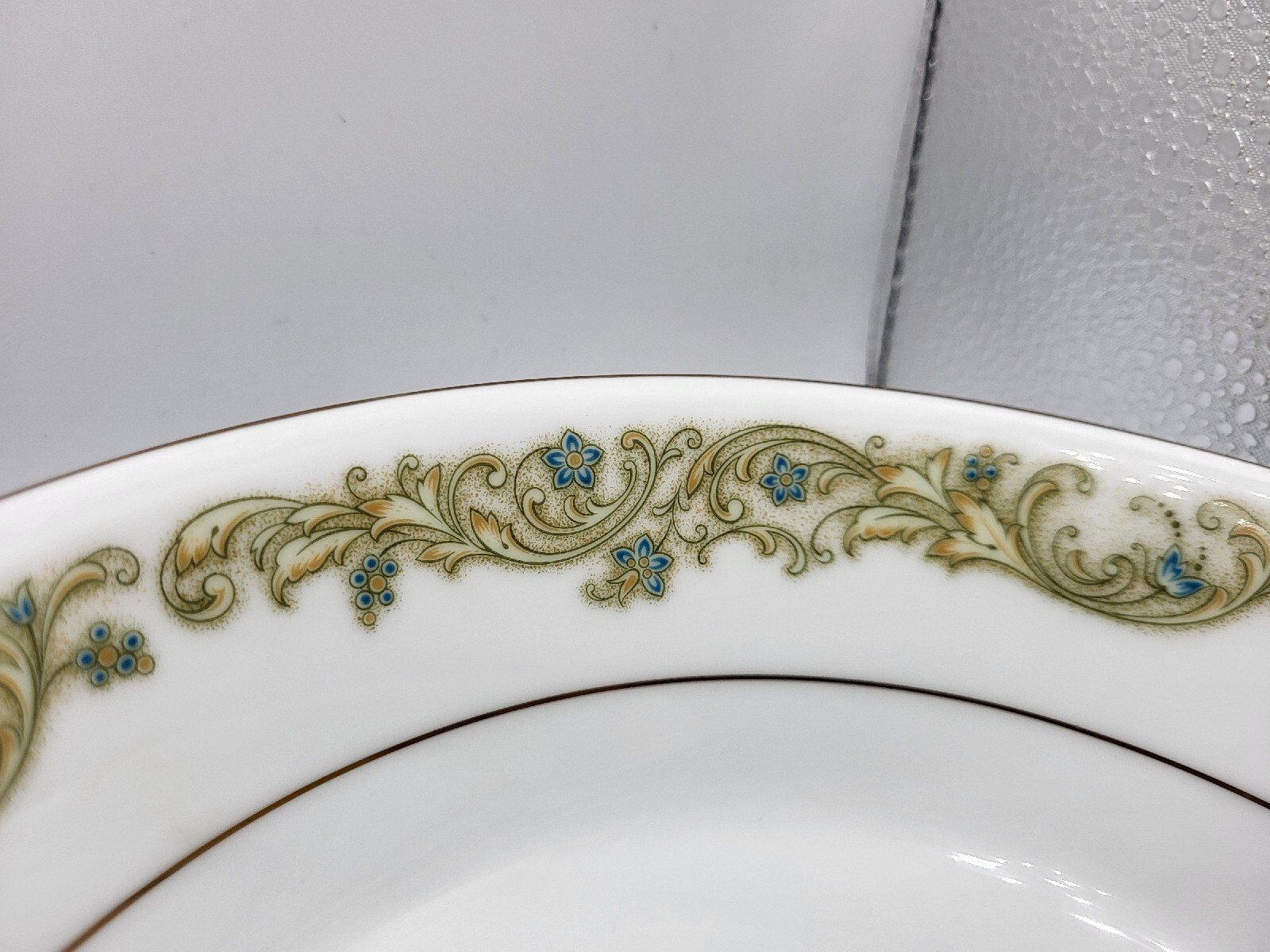 Two Noritake 2359 Maytone Vegetable Serving Bowls (9.75″ Oval & 8.75″ Round)