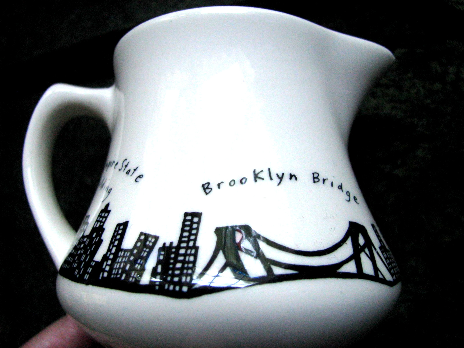 Vintage HOMER LAUGHLIN CREAMER New York skyline illustration Twin Towers & more