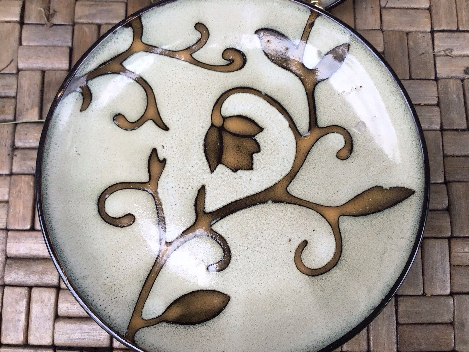 Mikasa~GOURMET BASICS/Gold Scroll 6” Dessert / Bread Plates~Stoneware SET 6