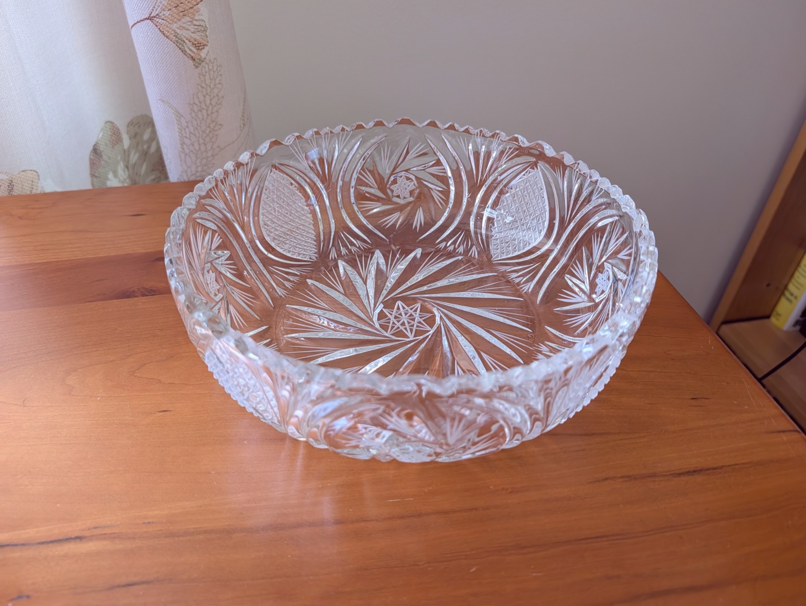 Vintage Cut Crystal Serving Bowl 9″ Starburst Fan Pattern Heavy Clear Glass
