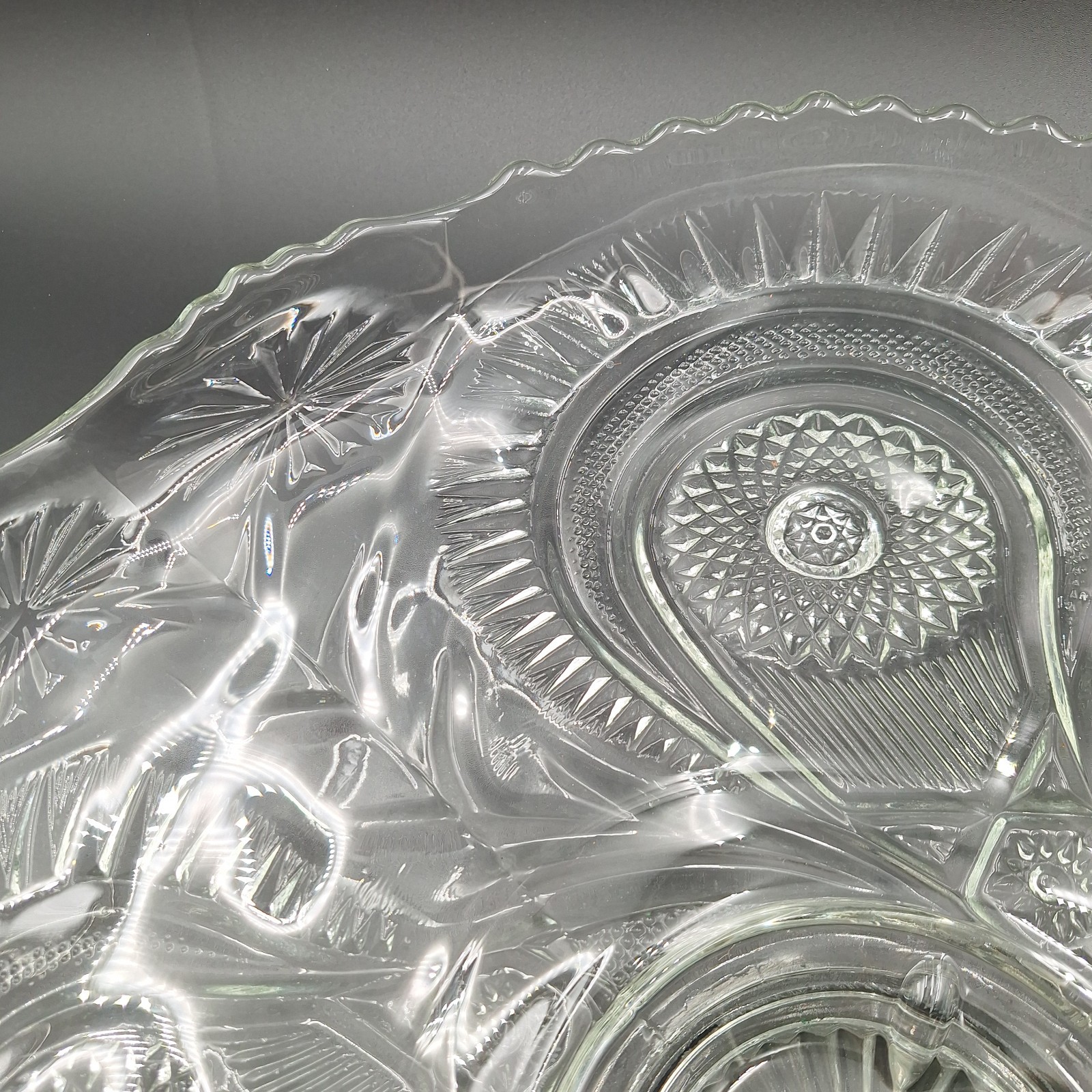 HUGE Vintage LE Smith Horseshoe Pinwheel and Stars Punch Bowl Underplate 21” EUC