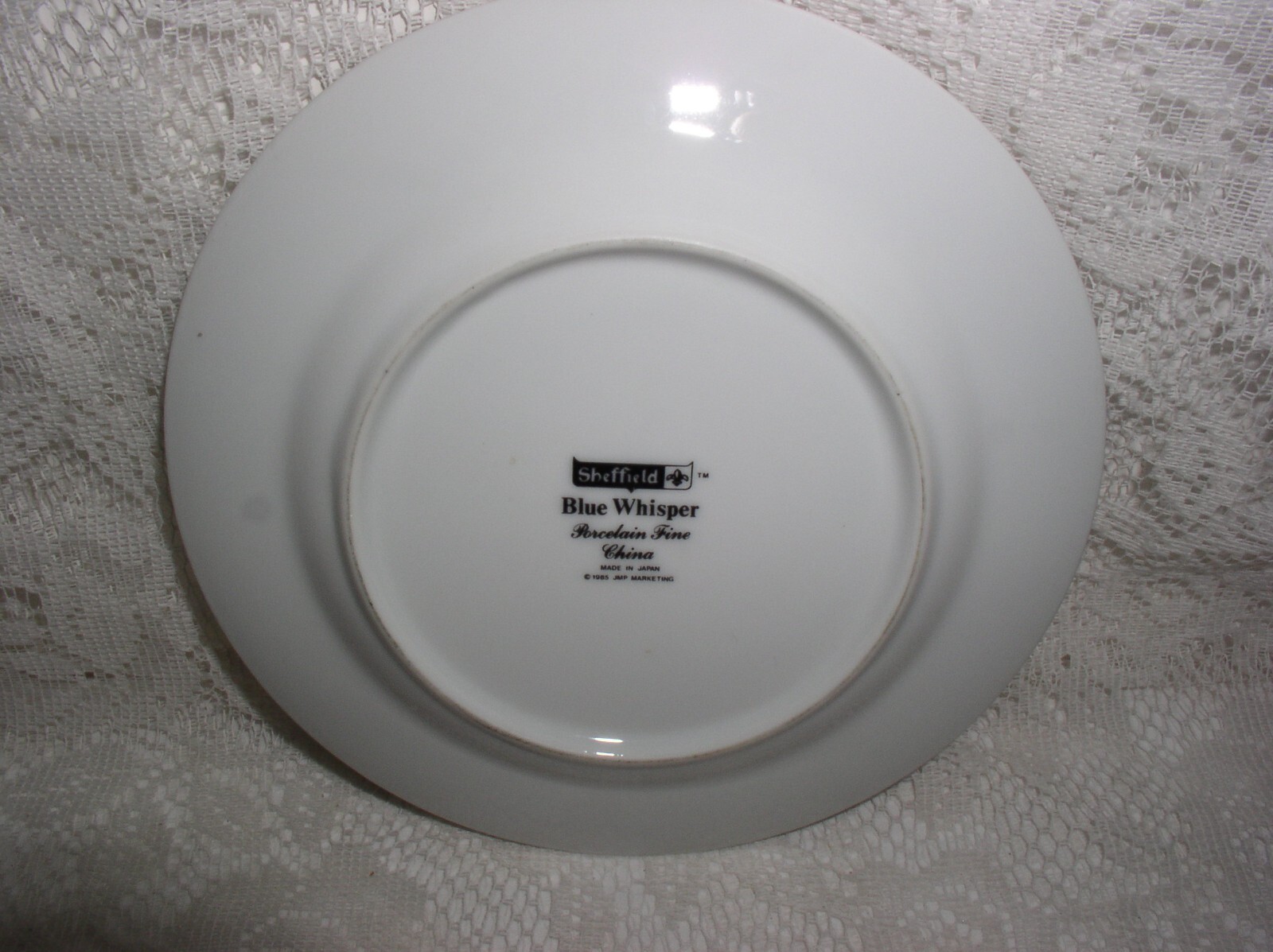 Sheffield Blue Whisper Bread Cake Plate 6-1/4″