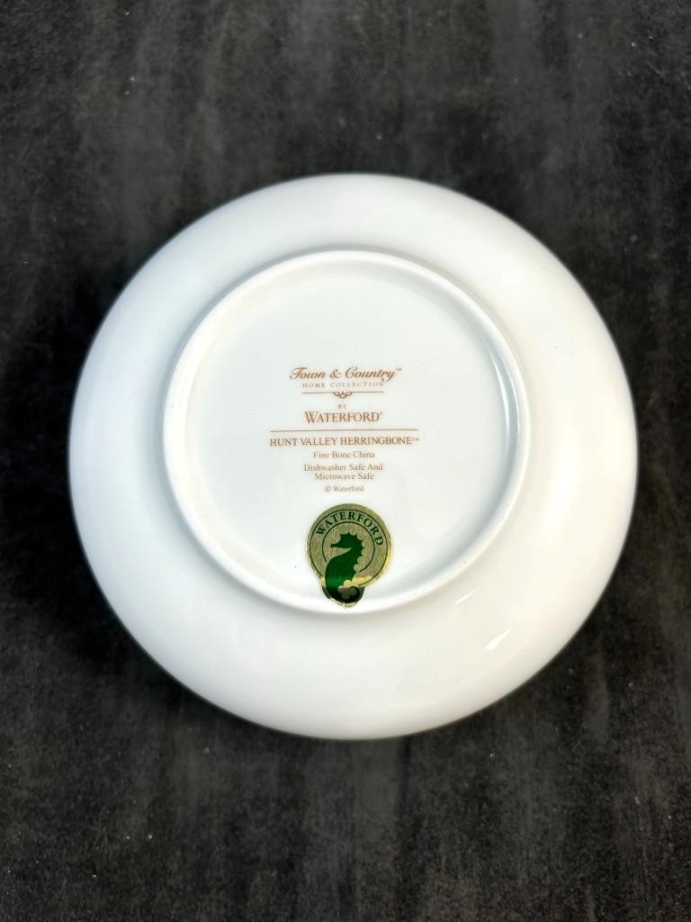 Waterford China Hunt Valley Herringbone Four Piece Place Setting