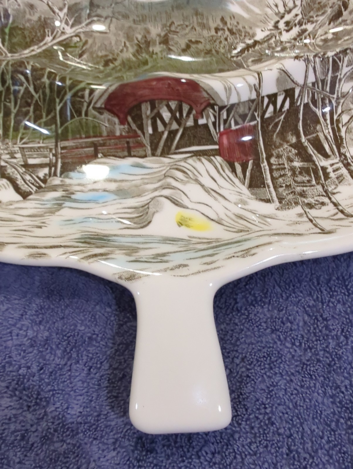 Johnson Bros Friendly Village Covered Bridge 14″ Christmas Tree Serving Dish