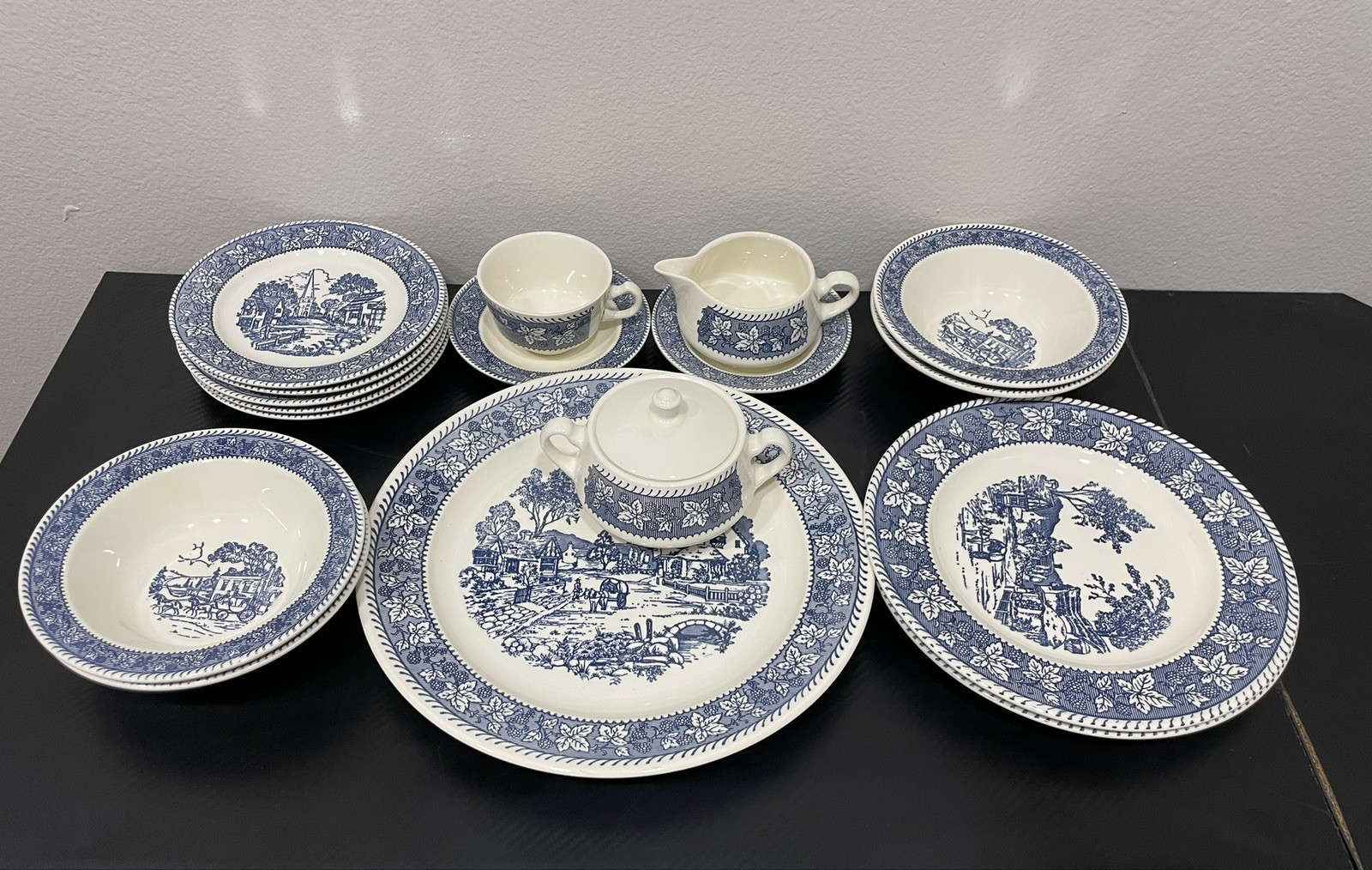 Vintage Homer Laughlin Stratwood Collection Shakespeare Country” dinnerware set