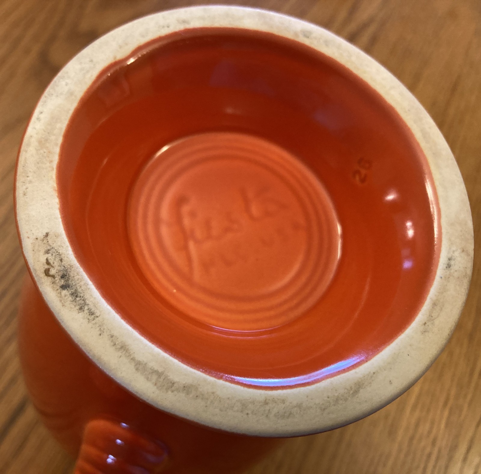 Vintage Fiesta coffee pot with lid in “radioactive” red (exc.) (1936-1959)