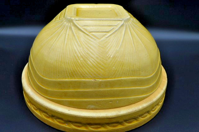 Antique 1920’s McCoy Pottery Yellowware Mixing Bowl Sunrise / Sunburst XL 11.5″