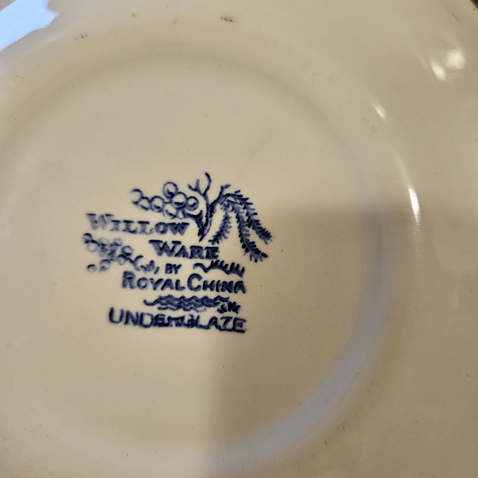 Willow Ware Royal China Underglaze 2 Bread Plates And 2 Saucers, 4 Total Plates